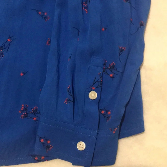 Levi’s Women’s Royal Blue Blouse with Flower Print - Picture 7 of 11